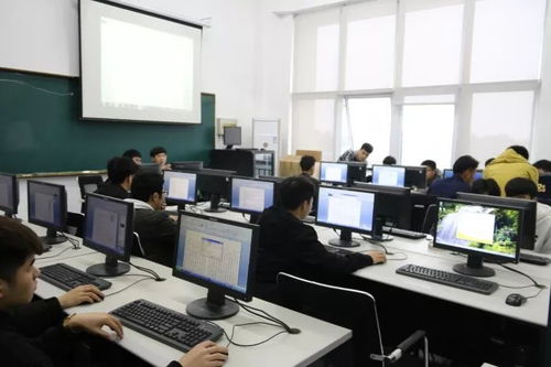 车辆工程系计算机培训正式开班